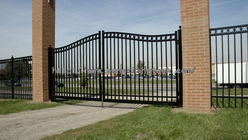Flat top fence and gate01